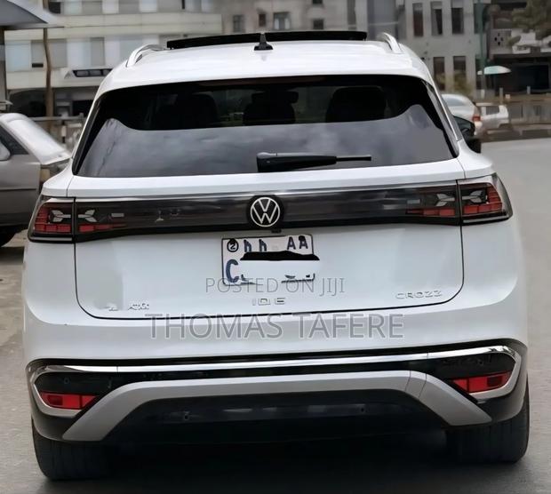 Volkswagen ID.6 2024 White