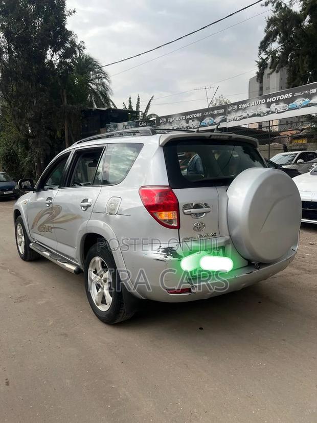 Toyota RAV4 2008 Silver