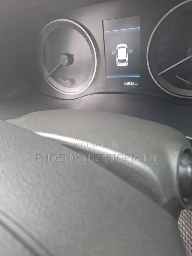 Toyota Yaris 2014 Silver