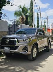 Toyota Hilux 2020 Gray for sale