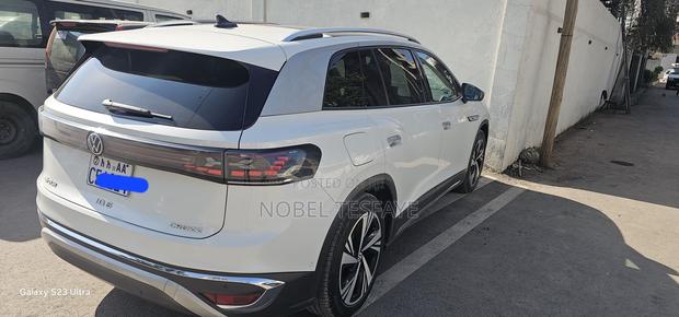 Volkswagen ID.6 2022 White