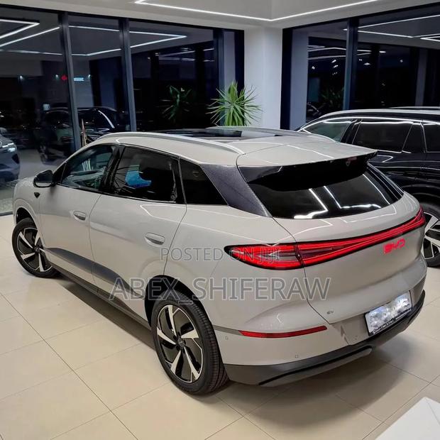 New BYD Sealion 06 EV 2025 Off white