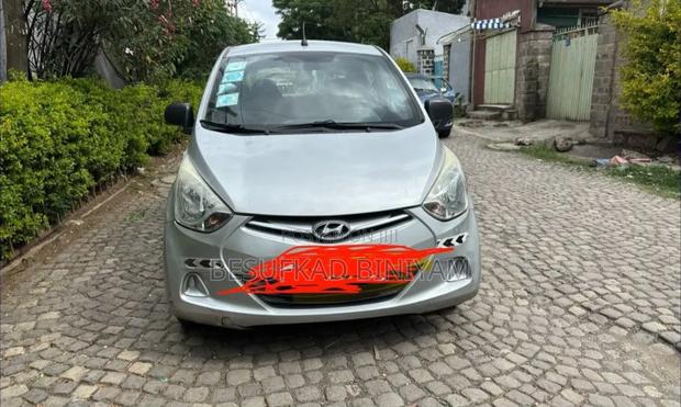 Hyundai Eon 1.0 FWD 2015 Silver