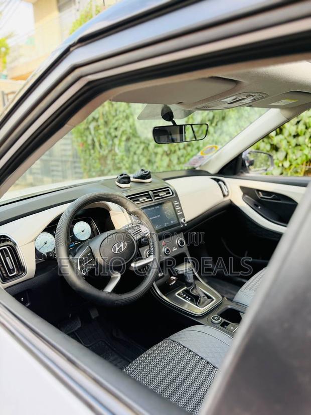 Hyundai Creta 2024 White