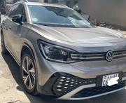 Volkswagen ID.6 2024 Gold for sale