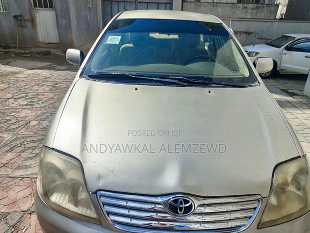Toyota Corolla 2003 Silver