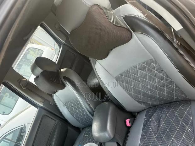 Toyota Hilux 3.0 D-4D 4x4 2015 Gray
