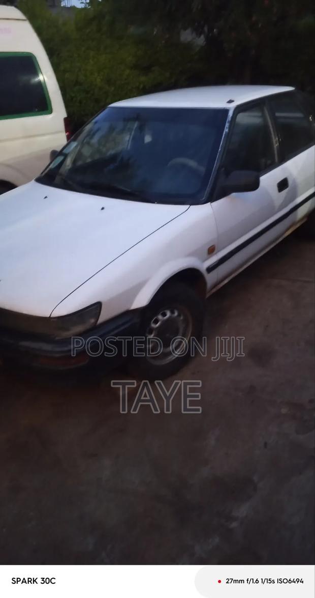 Toyota Corolla 1.3 Hatchback 1991 White