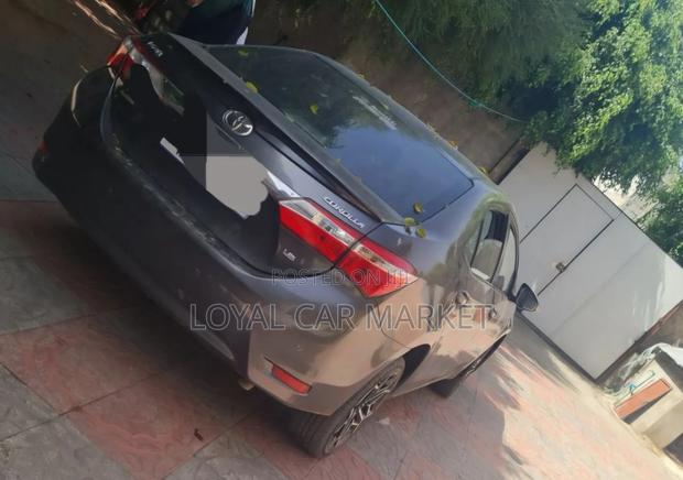Toyota Corolla 2014 Gray