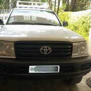 Toyota Land Cruiser 2006 White for sale
