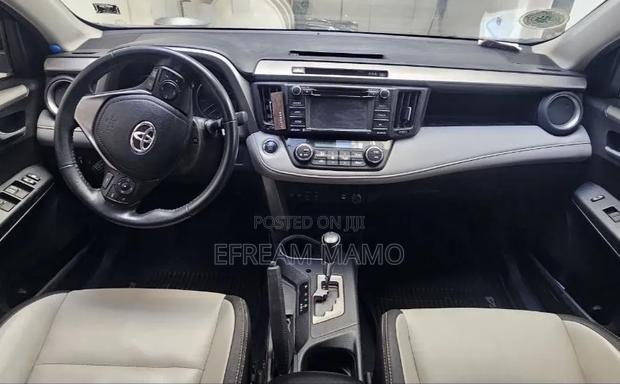 Toyota RAV4 2018