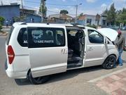 Hyundai H1 2.4 GLS 2011 White for sale