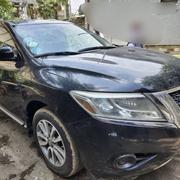 Nissan Pathfinder 2013 Black for sale