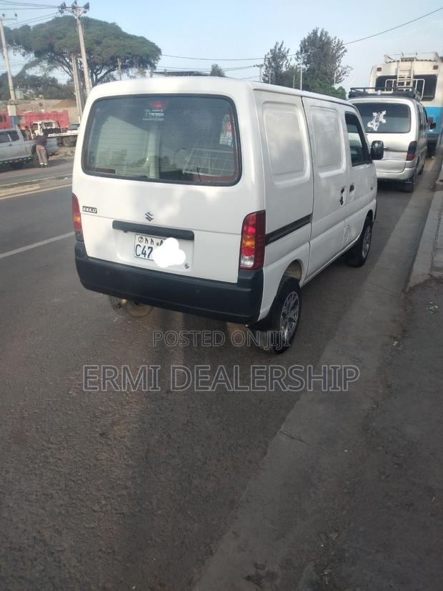 Suzuki Eeco 2024 White