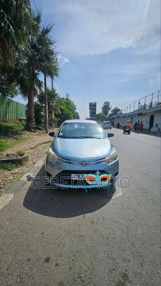 Toyota Yaris 2014