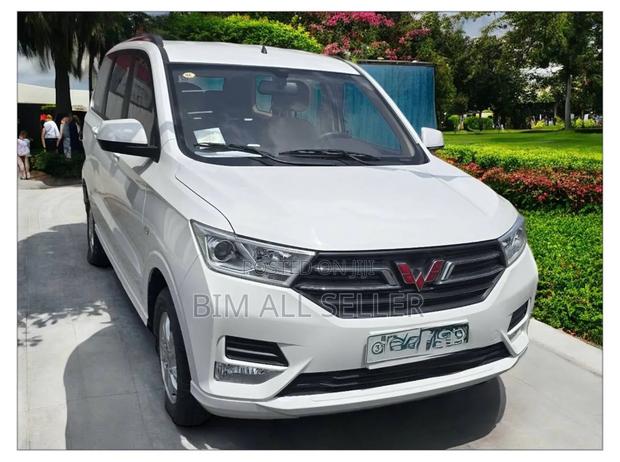 New Wuling Hongguang S 2023 White