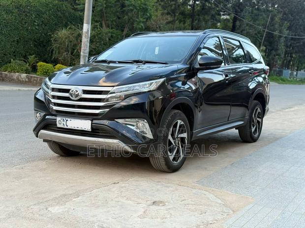 Toyota Rush 2022 Black