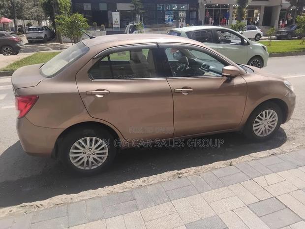 Suzuki Dzire 2022 Gold