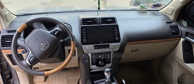 Toyota Land Cruiser Prado 2019 Black