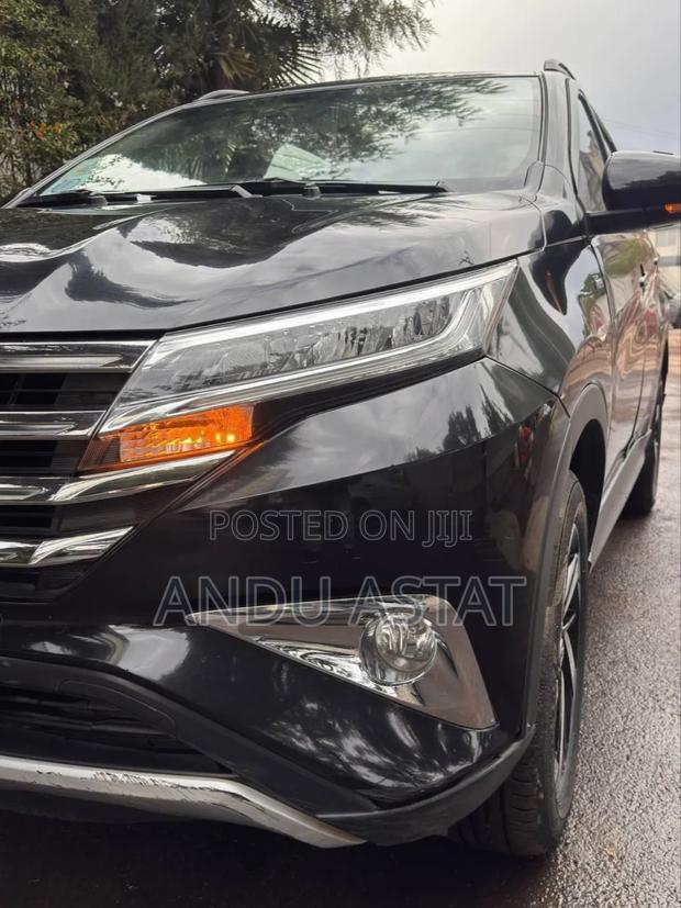 Toyota Rush 2022 Brown