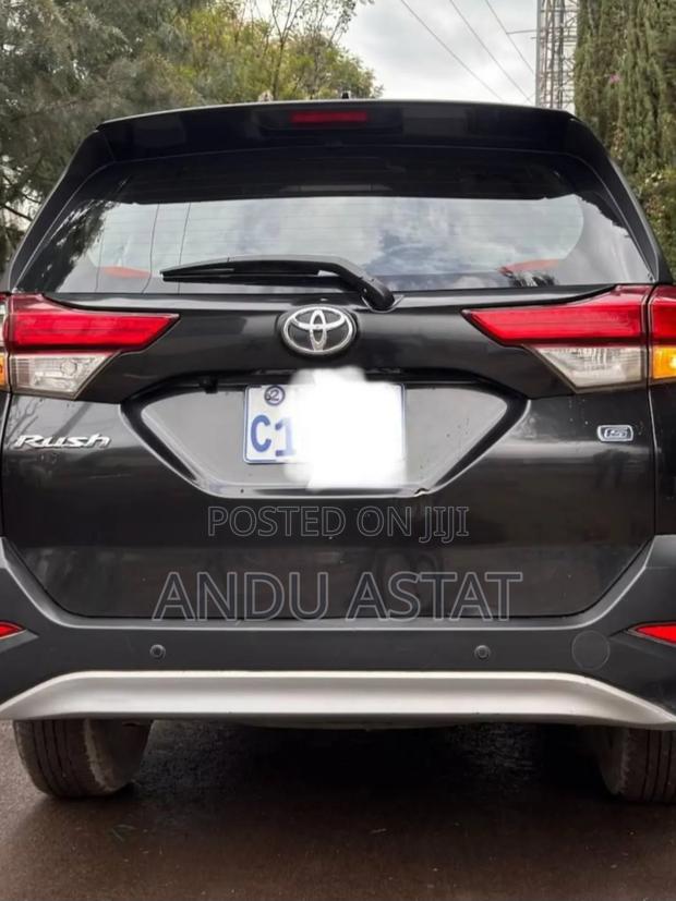 Toyota Rush 2022 Brown