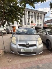 Toyota Yaris 2009 Gray for sale