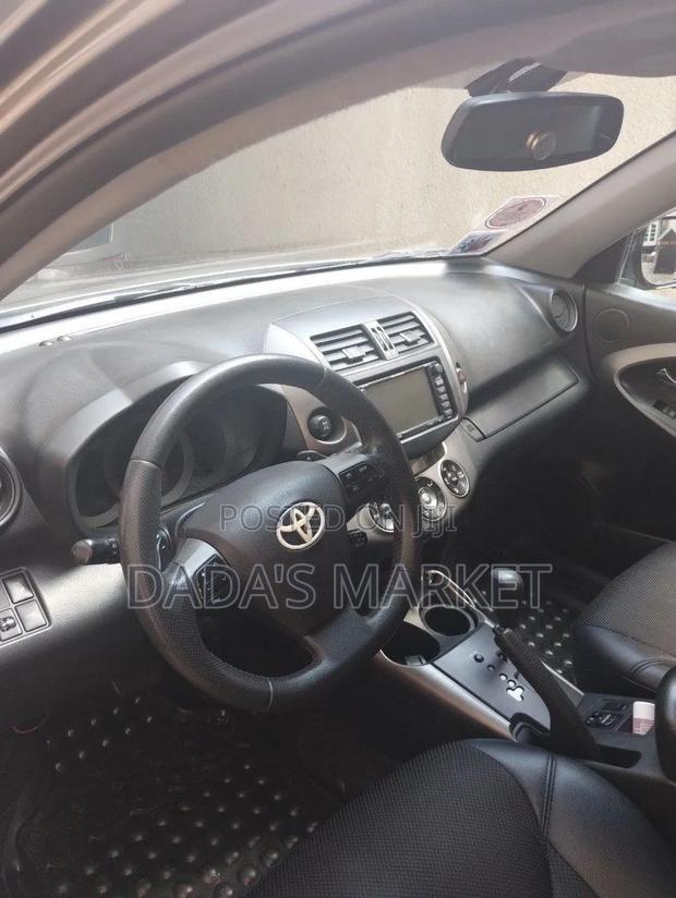 Toyota RAV4 2013 Gray