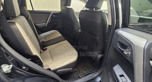 Toyota RAV4 2018 Black