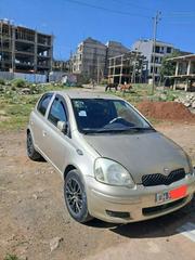 Toyota Vitz 2002 Gold for sale