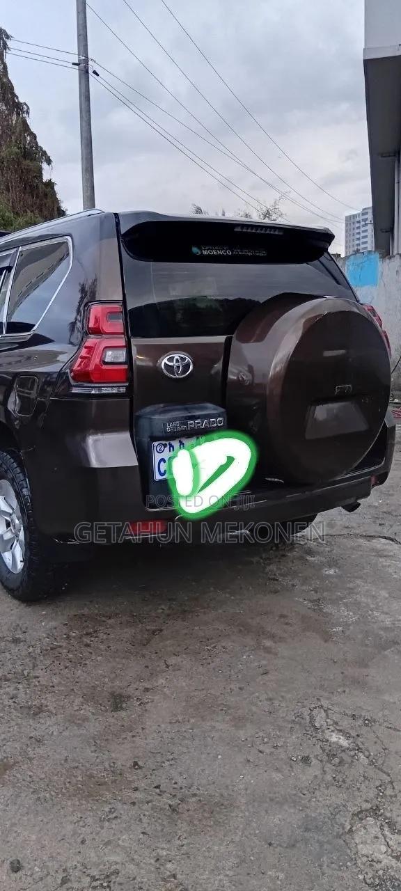 Toyota Land Cruiser 2011 Burgundy