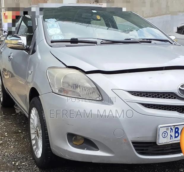 Toyota Yaris 2010