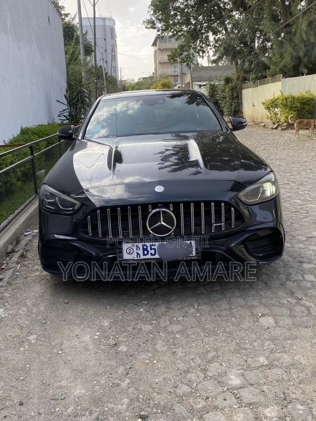 Mercedes-Benz C180 2018 Black