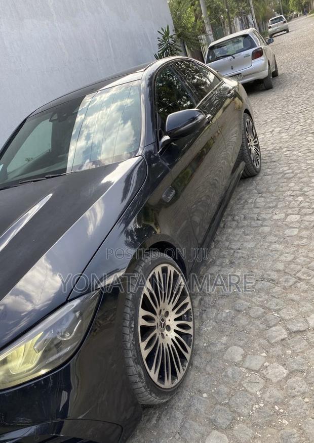 Mercedes-Benz C180 2018 Black