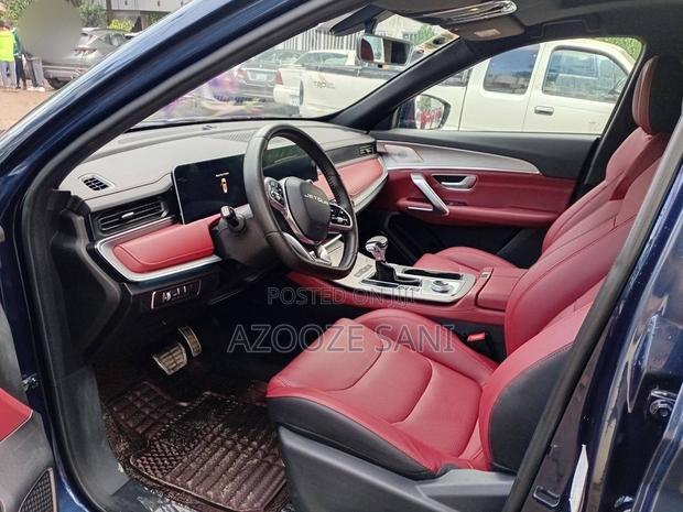 Jetour X70 1.5 7-Seater FWD 2022 Blue