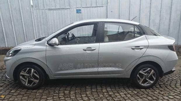 Hyundai I10 2022 Silver