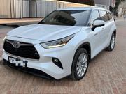 Toyota Highlander Hybrid 2024 White for sale
