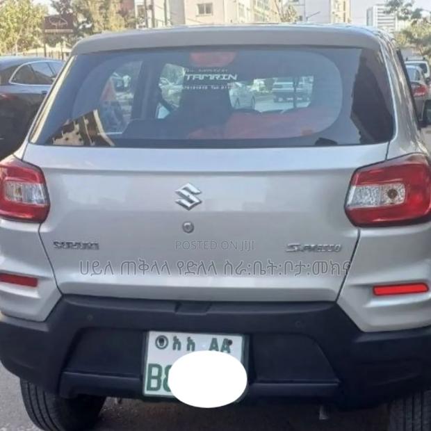 Suzuki S-Presso 2022 White