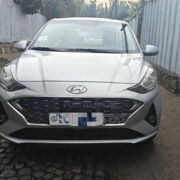 Hyundai I10 2022 Silver