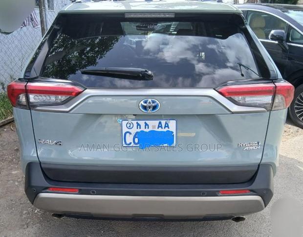 Toyota RAV4 2024 Green