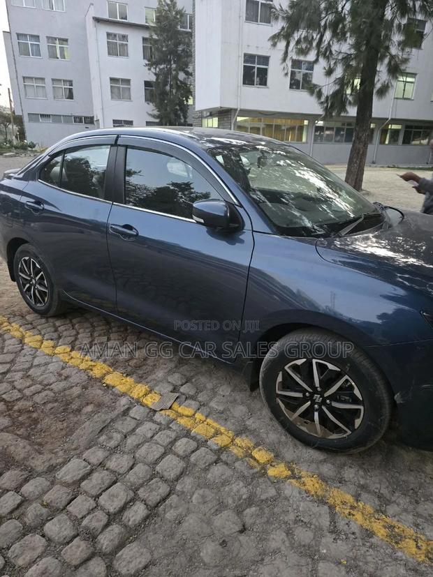 Suzuki Dzire 2025 Gray