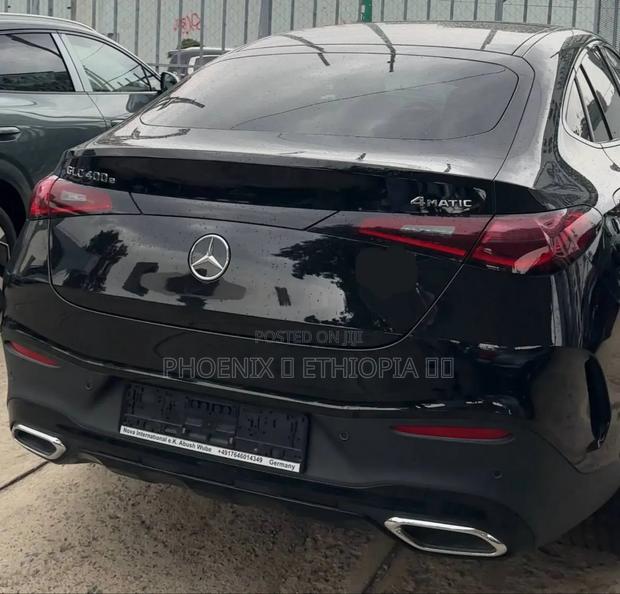 New Mercedes-Benz E400 2024 Black