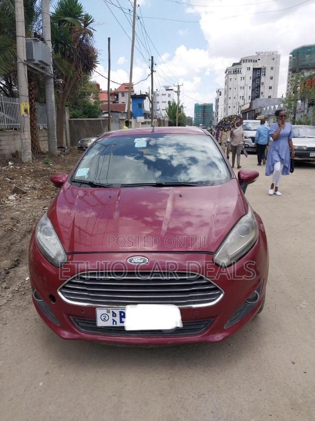 Ford Fiesta 2014 Red