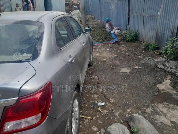 Suzuki Dzire 2023 Silver