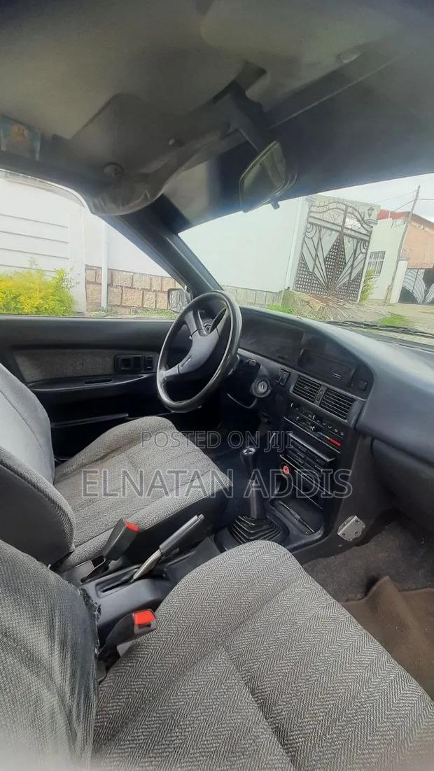 Toyota Corolla II 1990 Gray
