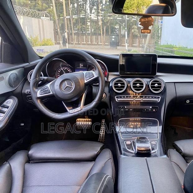 Mercedes-Benz C180 2018 Black