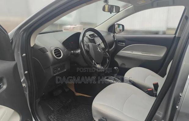Mitsubishi Attrage 2022 Gray