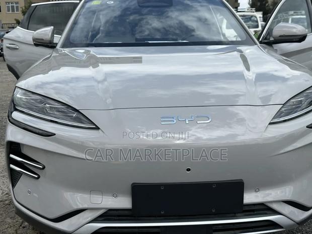 New BYD Song Plus 2025 White