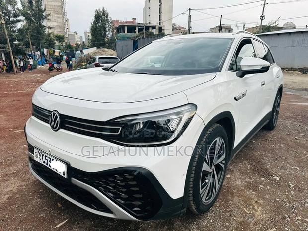 Volkswagen ID.6 2023 White