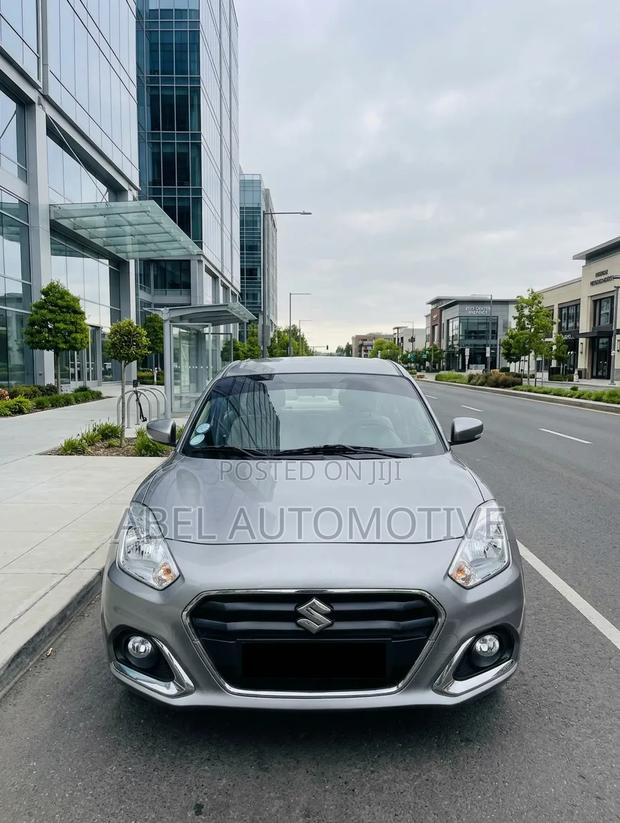 Suzuki Dzire 2022 Silver