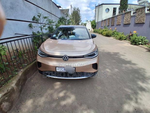 Volkswagen ID.4 2022 Gold